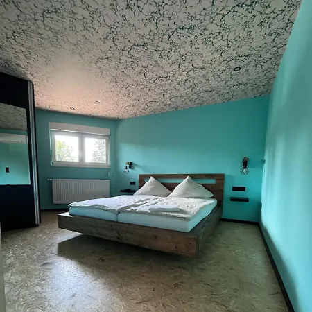 Daire East Box 40a - In Modern Art Bautzen