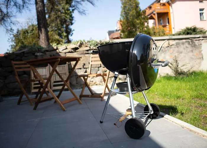 East Box 40a - In Modern Art 아파트 *