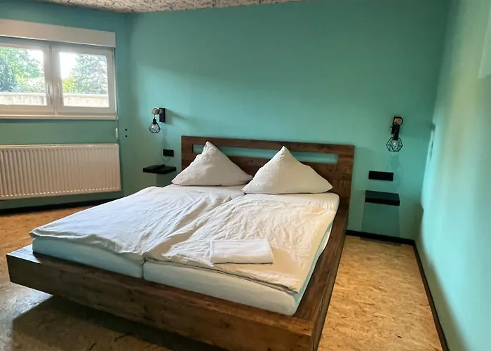 East Box 40a - In Modern Art Apartment